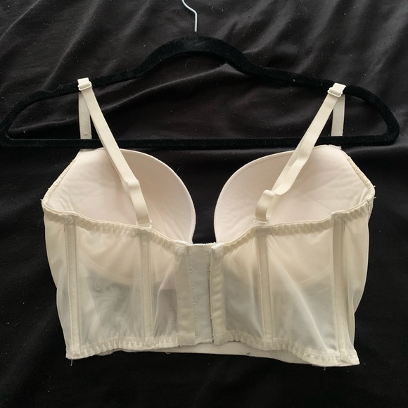 Cropped white bustier/corset/bralette 34D (has push up) - Picture 4 of 4